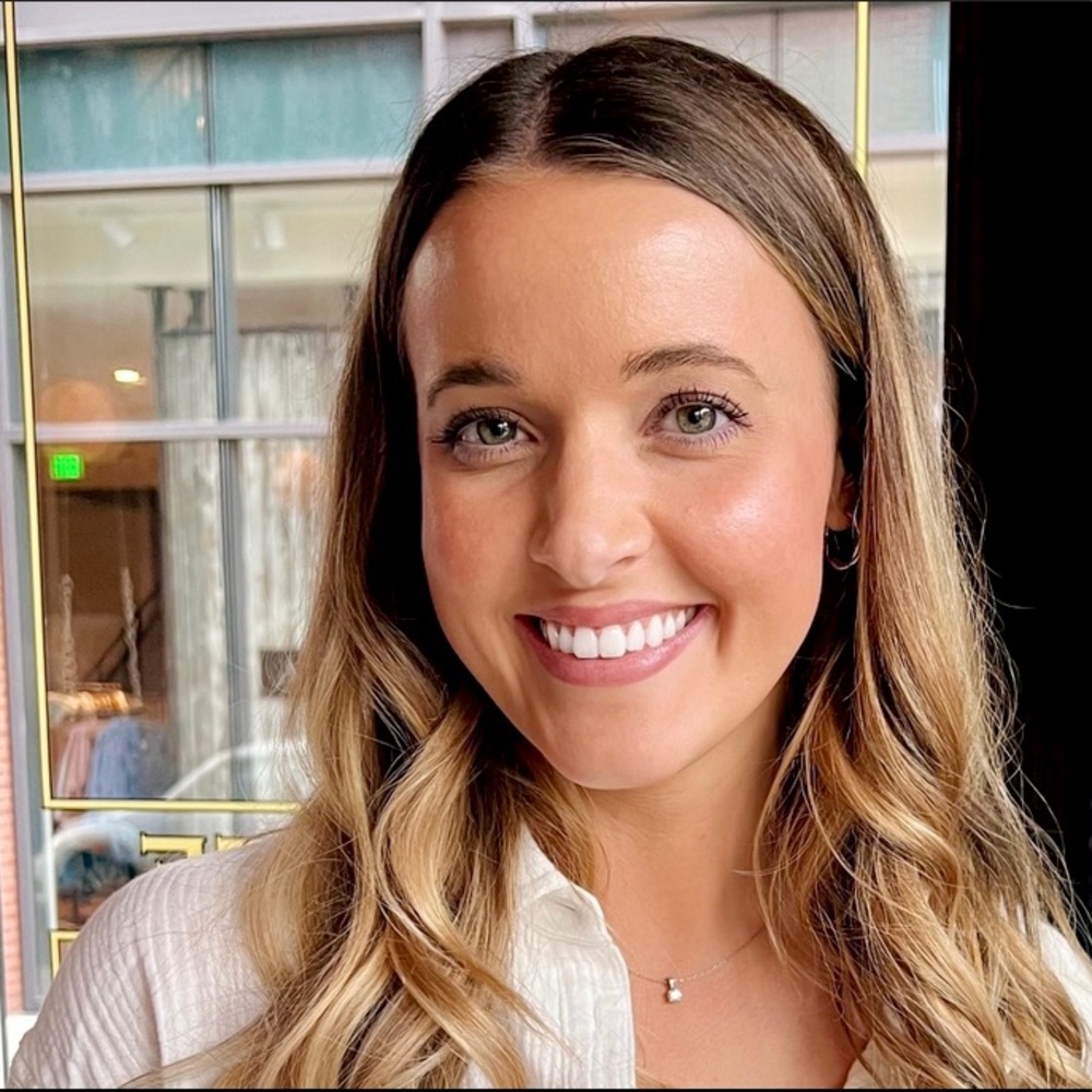 Meet your Posher, Lindsey